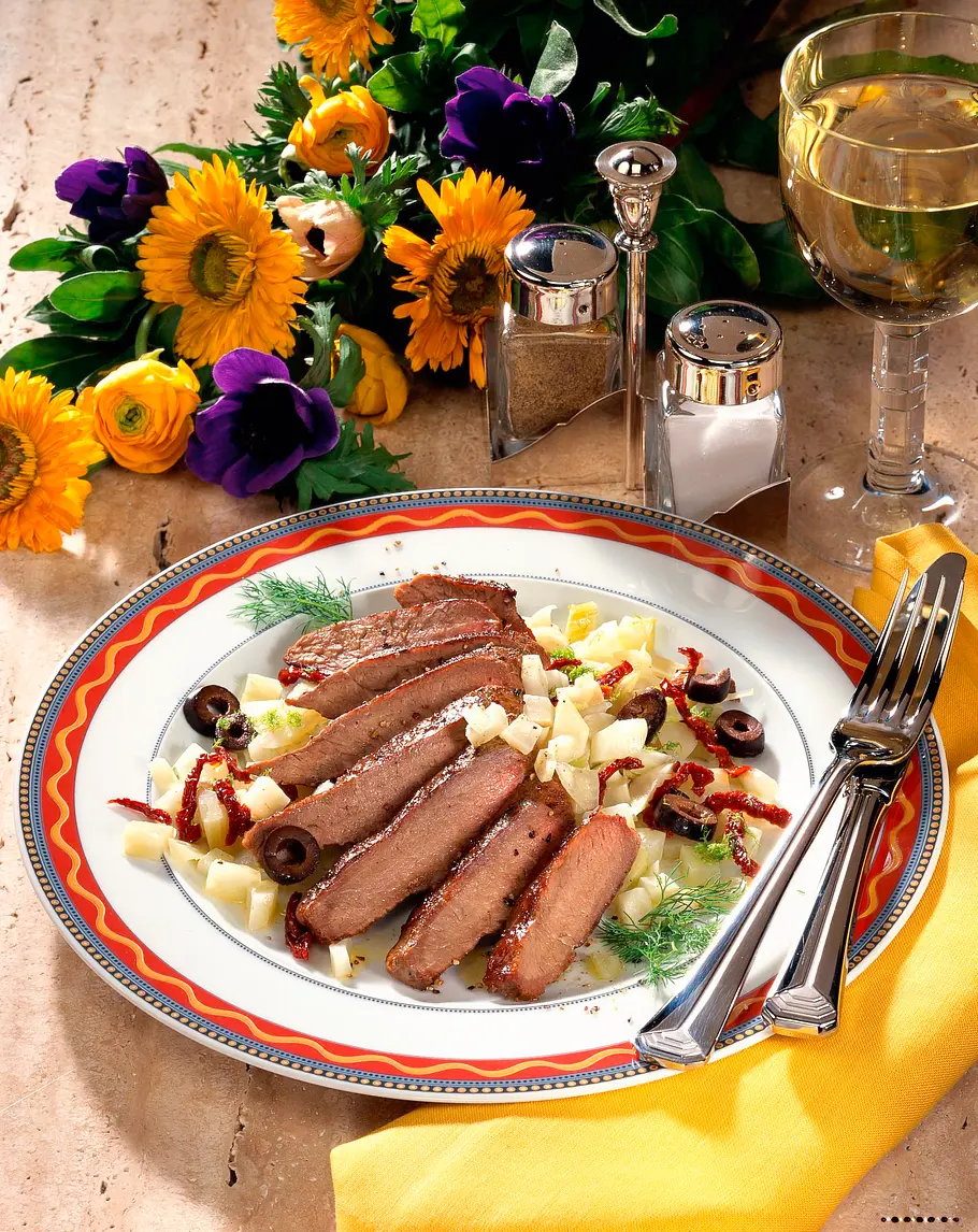 Lammrücken auf Fenchelgemüse Rezept Lammrücken auf Fenchelgemüse Rezept