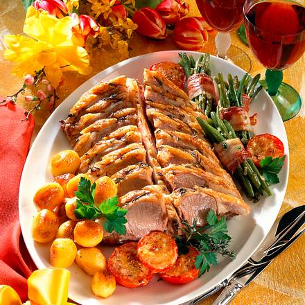 Lammrücken mit Bohnen & Tomaten Rezept Lammrücken mit Bohnen & Tomaten Rezept