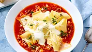 Lasagne-Suppe „veggie Protein-Power“ Rezept - Foto: LECKER @ Bauer Media Group