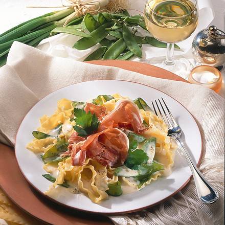 Lasagnetten in Mascarponesoße mit Parmaschinken Rezept Lasagnetten in Mascarponesoße mit Parmaschinken Rezept