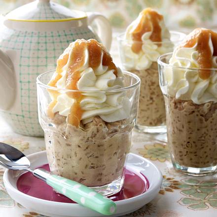 Latte-macchiato-Milchreis mit Apfelsoße Rezept