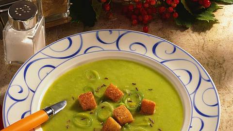 Lauchsuppe mit Croûtons Rezept - Foto: House of Food / Bauer Food Experts KG