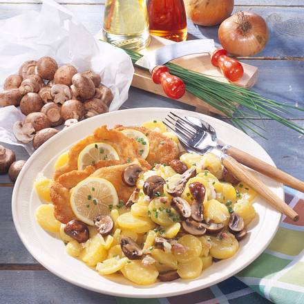 Lauwarmer Champignon-Kartoffelsalat Rezept Lauwarmer Champignon-Kartoffelsalat Rezept