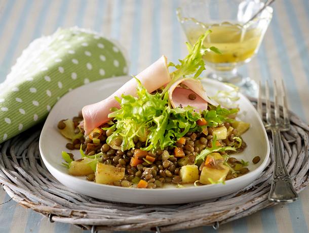 Lauwarmer Linsen-Röstkartoffel-Salat Rezept Lauwarmer Linsen-Röstkartoffel-Salat Rezept