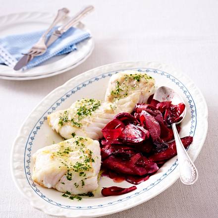 Lauwarmer Salat von der Urmöhre zu Kabeljaufilet Rezept Lauwarmer Salat von der Urmöhre zu Kabeljaufilet Rezept