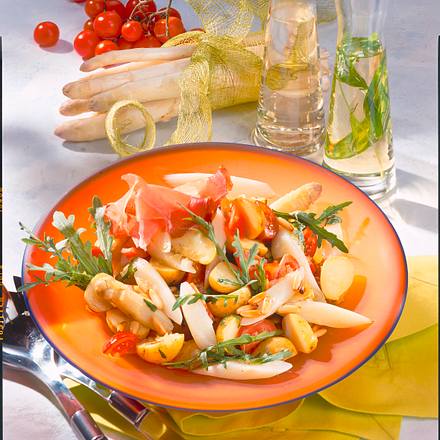 Lauwarmer Spargel-Kartoffel-Salat Rezept Lauwarmer Spargel-Kartoffel-Salat Rezept