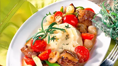 Leberragout mit Kartoffelpüree Rezept - Foto: LECKER @ Bauer Media Group