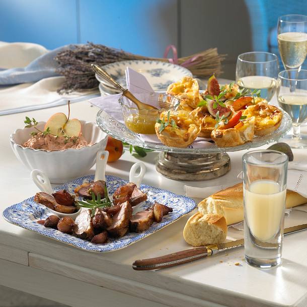 Leberwurstpaté mit Apfel, Zwiebel und Thymian Rezept Leberwurstpaté mit Apfel, Zwiebel und Thymian Rezept