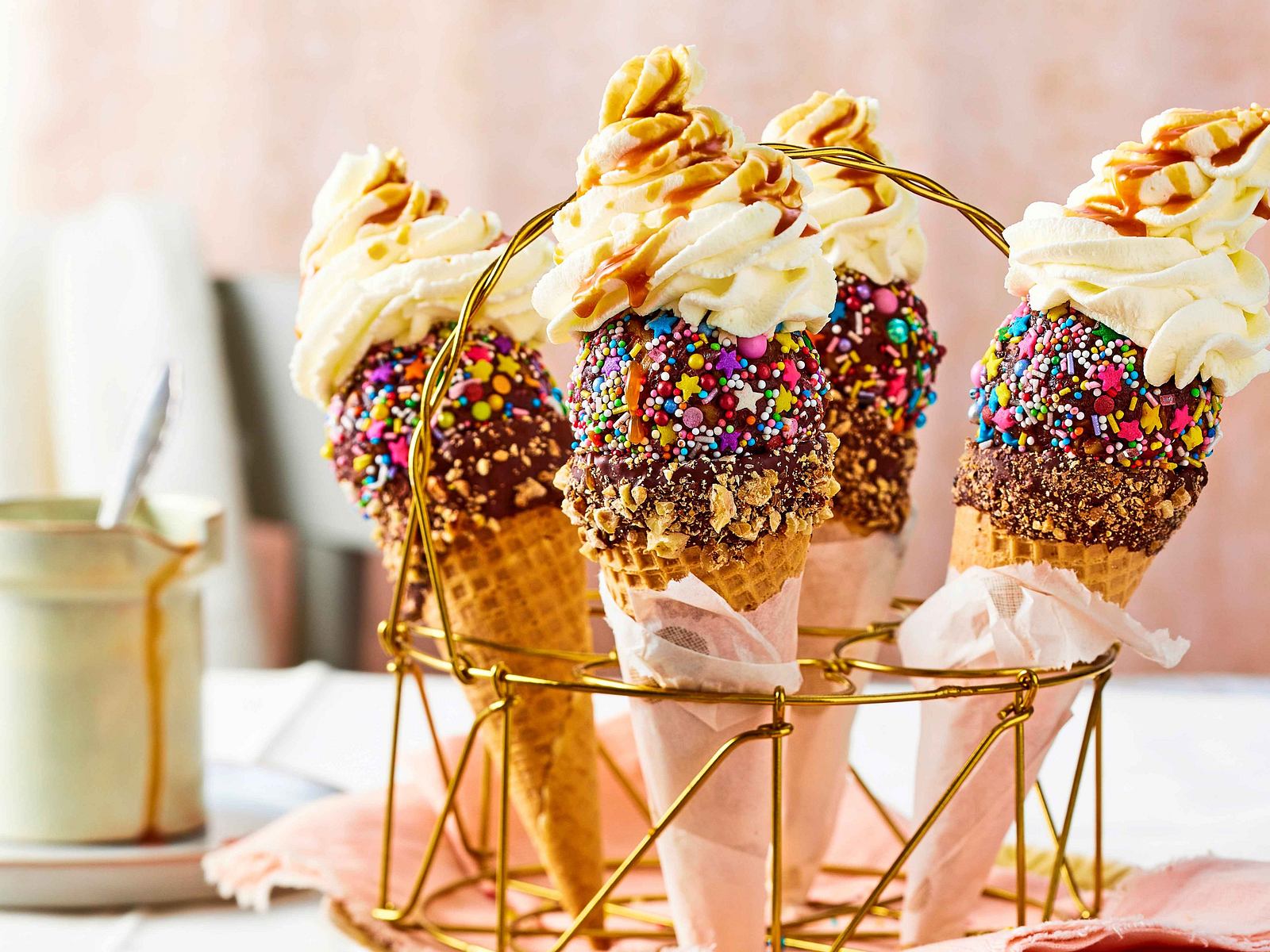 Schoko-Lebkuchen-Bällchen Rezept | LECKER