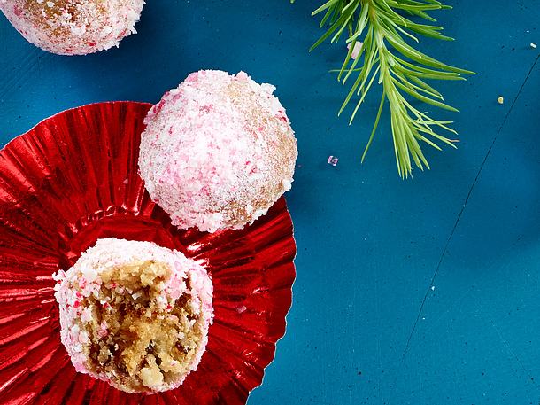 Lebkuchenkartoffeln gepudert mit süßem Zuckerstangenstaub Rezept
