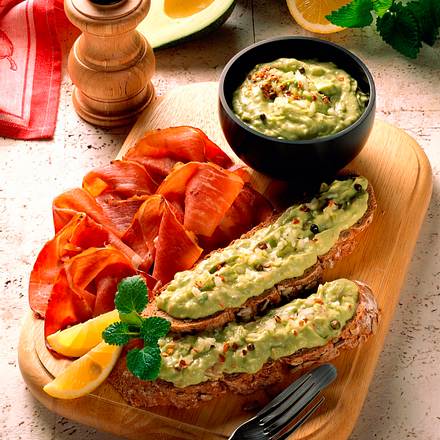 Leckerer Avocadoaufstrich Rezept Leckerer Avocadoaufstrich Rezept