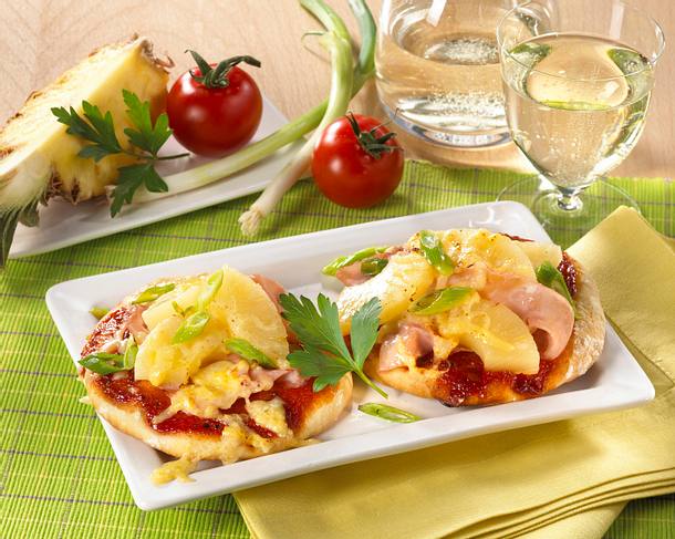 Leichte Pizza Hawaii Rezept