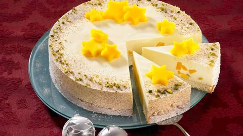 Leichte weihnachtliche Mango-Biskuittorte Rezept - Foto: Först, Thomas