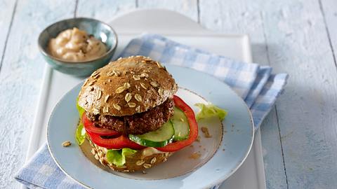 Leichter Hamburger Rezept - Foto: House of Food / Bauer Food Experts KG