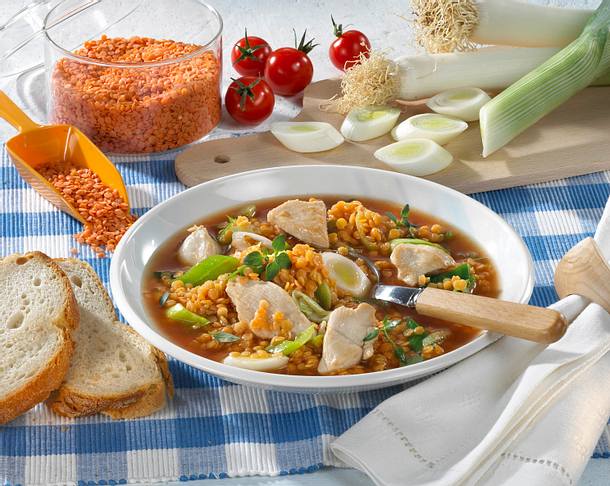 Leichter Linsen-Eintopf mit Hähnchenfilet Rezept Leichter Linsen-Eintopf mit Hähnchenfilet Rezept