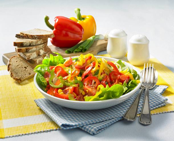 Leichter Puszta-Salat Rezept Leichter Puszta-Salat Rezept