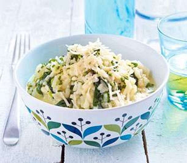 Leichter Risotto mit Spinat Rezept Leichter Risotto mit Spinat Rezept
