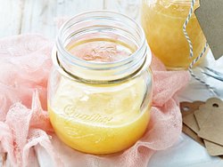 Lemon Curd Rezept - Foto: House of Food / Bauer Food Experts KG
