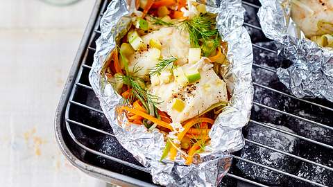 Lengfisch auf Gemüsejulienne Rezept - Foto: House of Food / Bauer Food Experts KG
