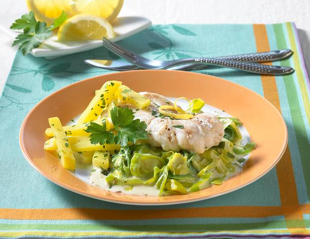 Lengfischfilet auf Porree-Rahm Rezept