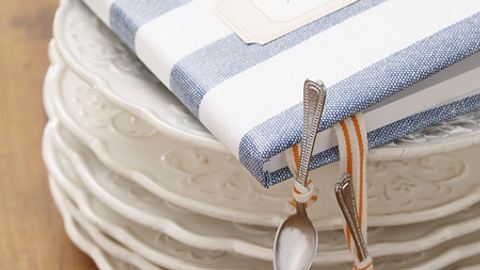 Zum Selbermachen: Lesezeichen - lesezeichen_aus_puppenbesteck - Foto: deco&style