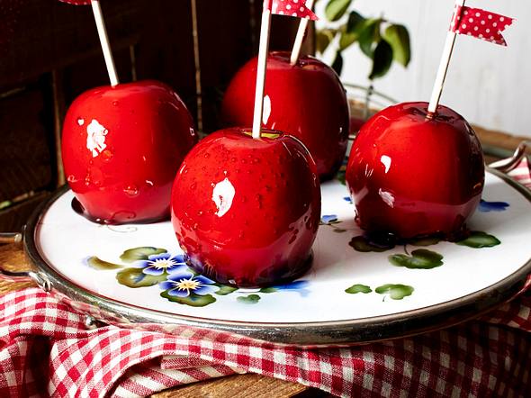 Weihnachtsmarkt - Lieblingsleckereien für zu Hause | LECKER