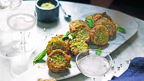 Like Falafel - Kartoffel-Plaetzchen Rezept - Foto: House of Food / Bauer Food Experts KG