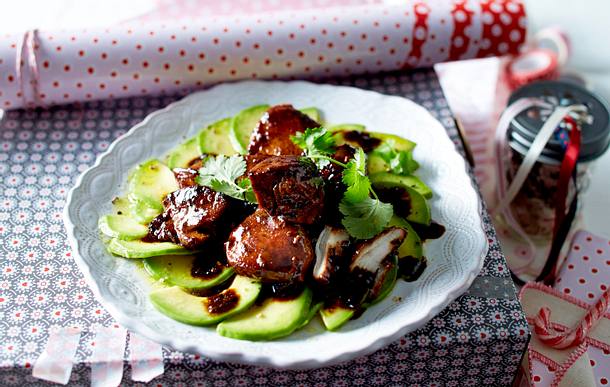 Limetten-Hähnchen auf Avocado-Carpaccio Rezept Limetten-Hähnchen auf Avocado-Carpaccio Rezept