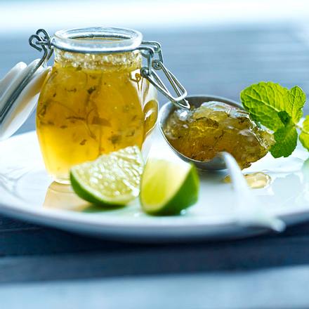 Limetten-Marmelade à la Caipirinha mit Tropic-Gelierzucker Rezept