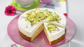 Limetten-Mohnkuchen mit Quarkcreme (Becherkuchen) Rezept - Foto: LECKER @ Bauer Media Group