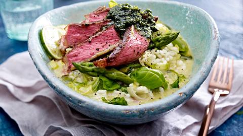 Limettenrisotto mit Korianderöl Rezept - Foto: House of Food / Bauer Food Experts KG