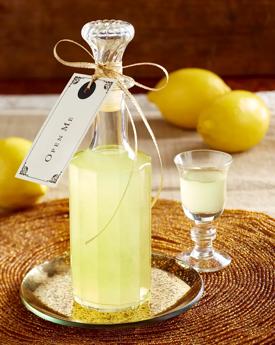 Limoncello - Zitronenlikör Rezept Limoncello - Zitronenlikör Rezept