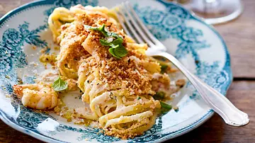 Linguine in Garnelen-Schinken-Soße Rezept - Foto: LECKER @ Bauer Media Group