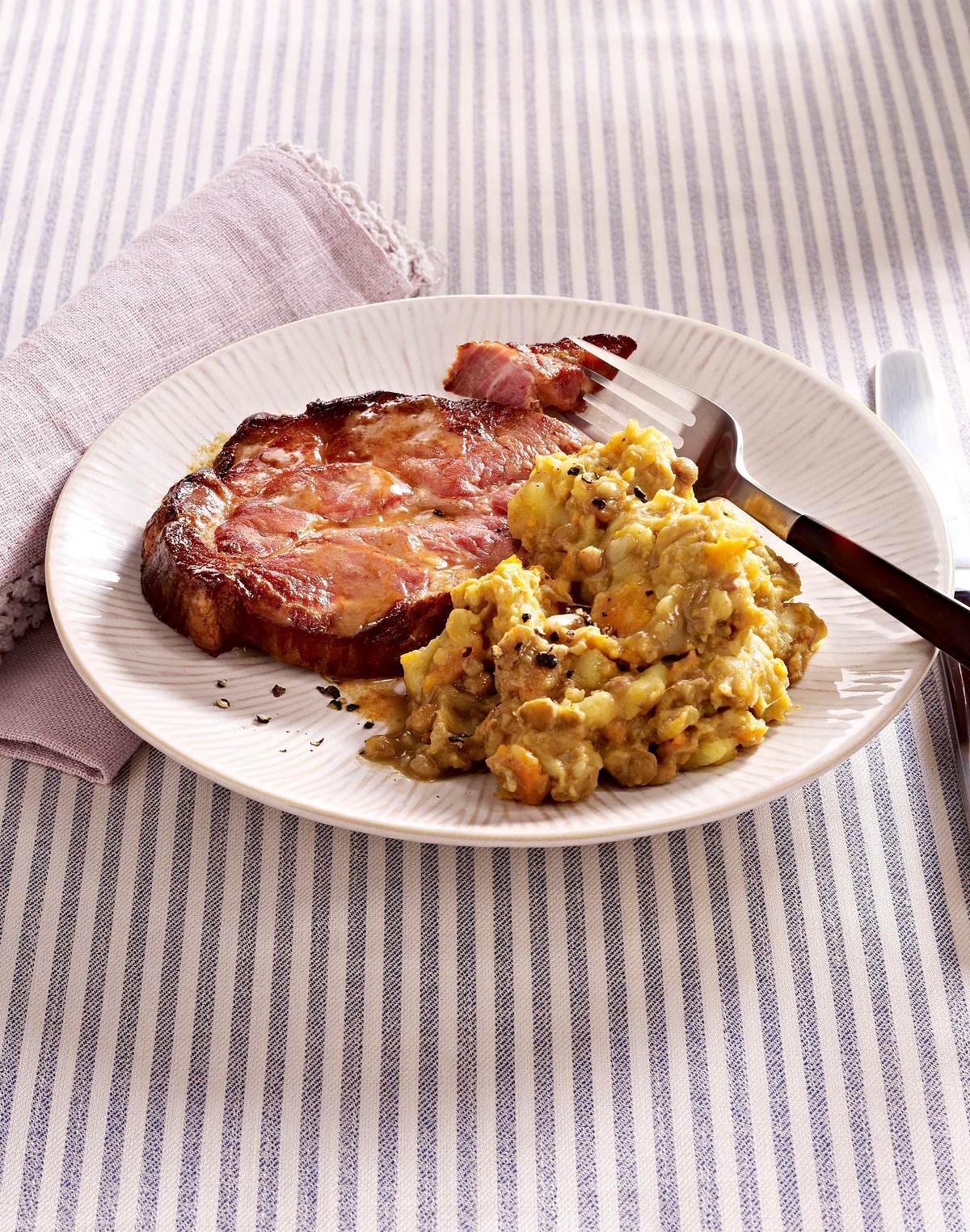 Linsen-Möhren-Püree zu Kasselerkoteletts Rezept