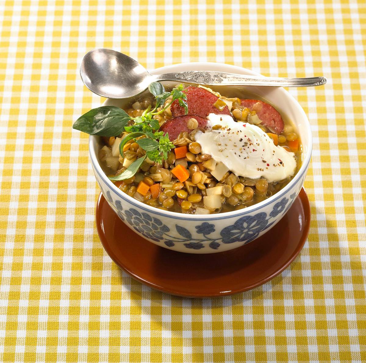 Linseneintopf mit Kabanossi Rezept