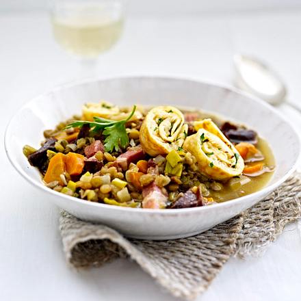 Linsensuppe mit Sauerkraut-Flädle Rezept