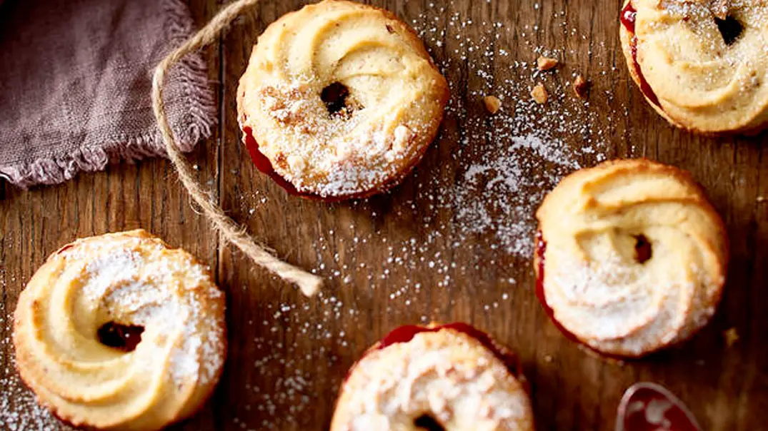 Linzer Kringel Rezept - Foto: LECKER @ Bauer Media Group Linzer Kringel Rezept - Foto: LECKER @ Bauer Media Group