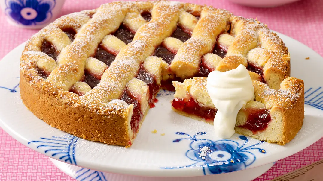 Linzer Torte Rezept - Foto: LECKER @ Bauer Media Group Linzer Torte Rezept - Foto: LECKER @ Bauer Media Group