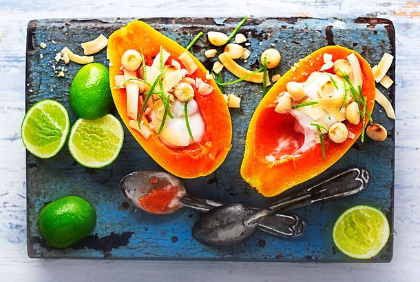 Löffel-Papaya mit Kokoscreme Rezept
