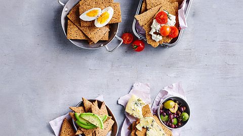 Low Carb-Knäcke Rezept - Foto: House of Food / Bauer Food Experts KG