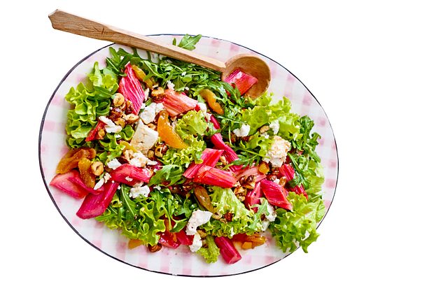 Lunch-Salat mit Ofen-Rhabarber Rezept