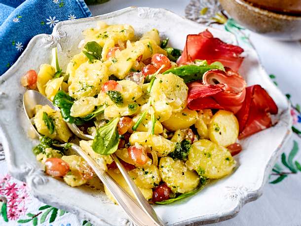 Lunchtime-Kartoffelsalat mit Pesto Rezept Lunchtime-Kartoffelsalat mit Pesto Rezept