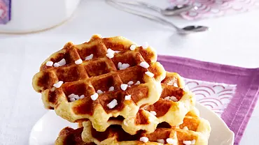 Lütticher Waffeln Rezept - Foto: LECKER @ Bauer Media Group Lütticher Waffeln Rezept - Foto: LECKER @ Bauer Media Group