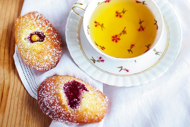 Madeleines à la crème au citron Rezept Madeleines à la crème au citron Rezept