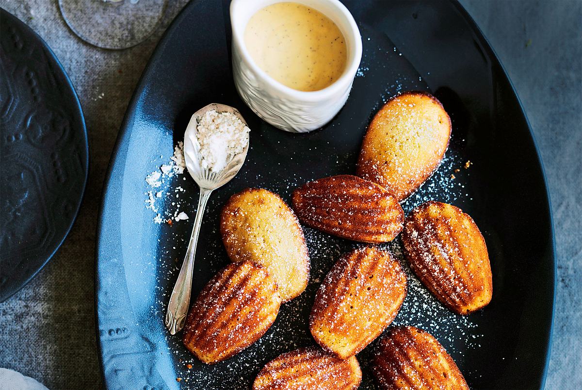 Madeleines & Crème anglaise (Französische Vanillecreme) Rezept