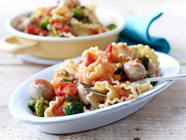 Mafaldine mit Brokkoli und Brätbällchen Rezept Mafaldine mit Brokkoli und Brätbällchen Rezept