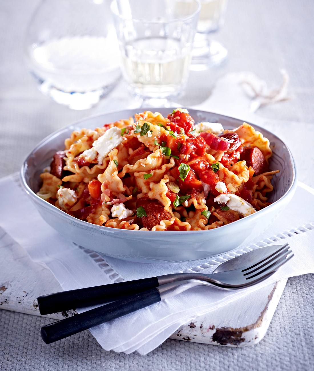 Mafaldine mit Chorizo &amp; Feta Rezept | LECKER