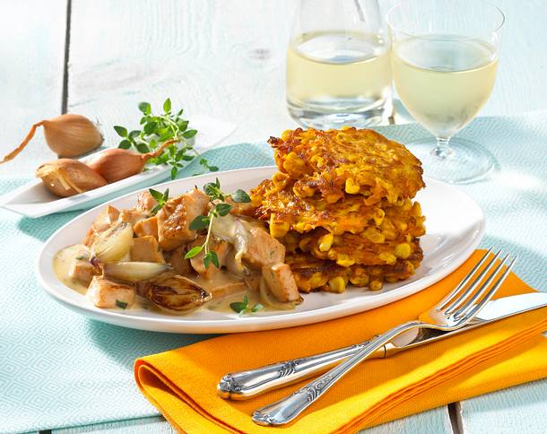 Maispuffer mit Kasseler-Geschnetzeltem Rezept Maispuffer mit Kasseler-Geschnetzeltem Rezept