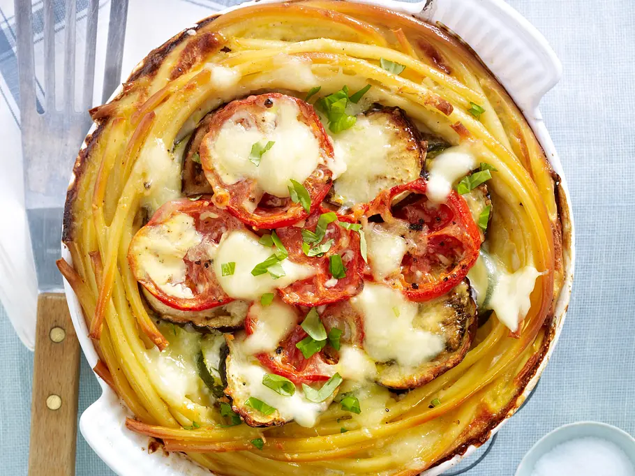 Makkaroni-Auflauf mit Ratatouillegemüse Rezept Makkaroni-Auflauf mit Ratatouillegemüse Rezept