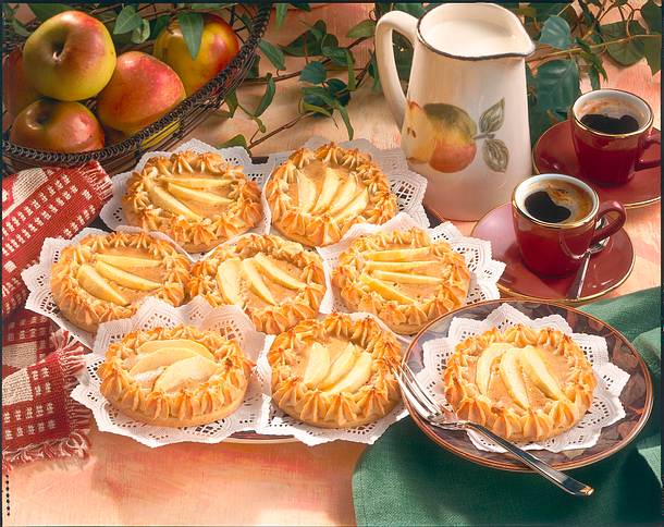 Makronenplätzchen mit Mascarpone-Apfel-Füllung Rezept